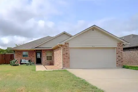 W Gould Street, Pilot Point, TX 76258