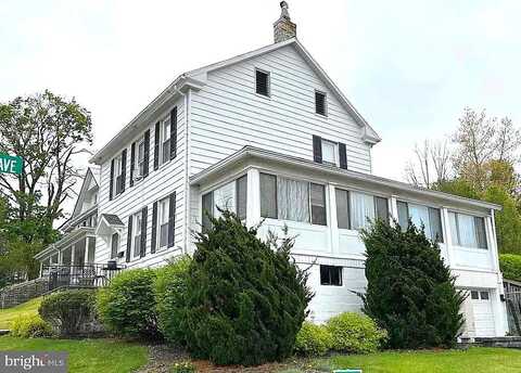 W W Third Street, Waynesboro, PA 17268