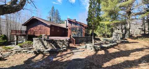 Cloos Road, Jewett, NY 12444