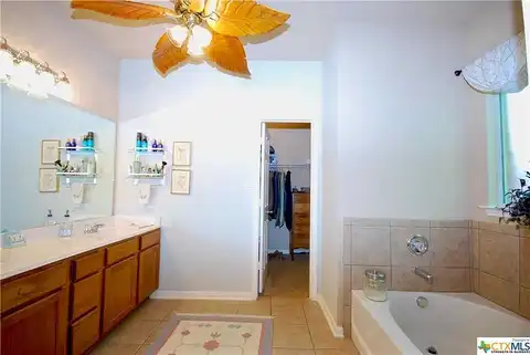 Belvedere, NEW BRAUNFELS, TX 78130