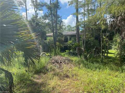 8Th, NAPLES, FL 34117