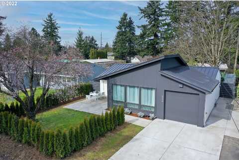 Clackamas, PORTLAND, OR 97220
