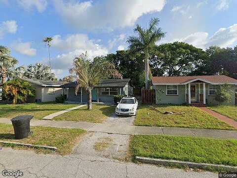 12Th, GULFPORT, FL 33707