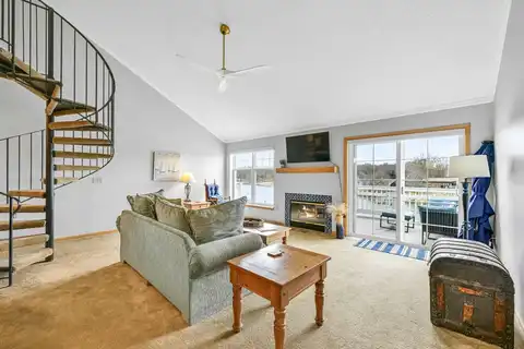 Landings, DELAVAN, WI 53115