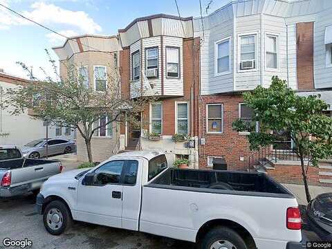 Cedar, PHILADELPHIA, PA 19134