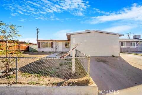 Patricia, BARSTOW, CA 92311