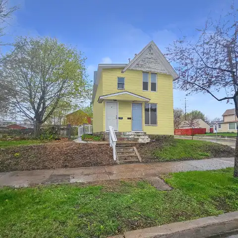 Newton, MINNEAPOLIS, MN 55411