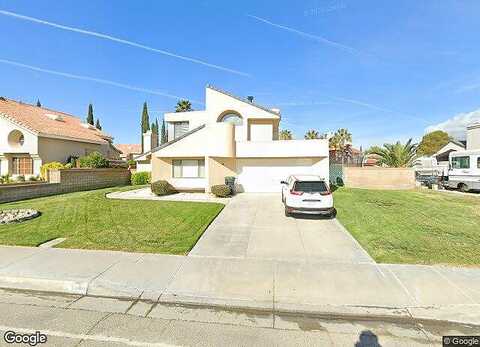 36Th, LANCASTER, CA 93536