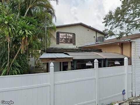 24Th, SAINT PETERSBURG, FL 33705
