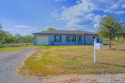 Olive, JOURDANTON, TX 78026