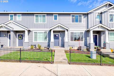 North, NORTH PLAINS, OR 97133