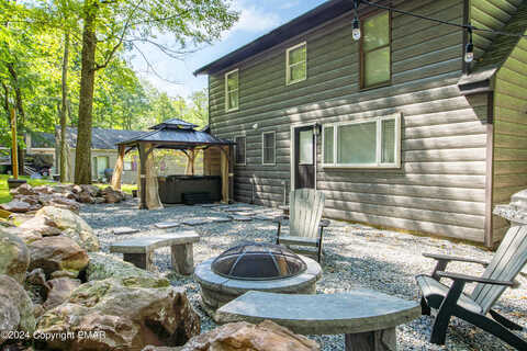 Lakeview, LAKE HARMONY, PA 18624