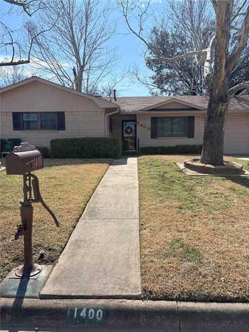 Lynwood, GAINESVILLE, TX 76240