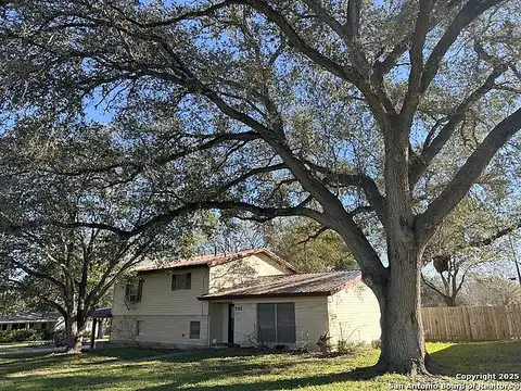 Fannin, Kenedy, TX 78118