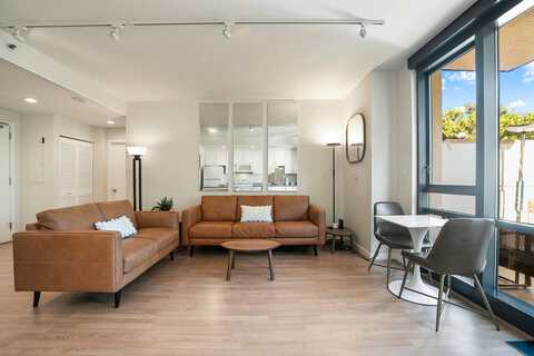 King, SAN FRANCISCO, CA 94107
