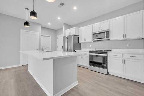 E Main Street #203, Waterford, WI 53185