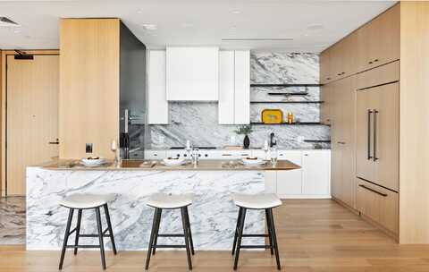 Hennepin Avenue #3304, Minneapolis, MN 55401