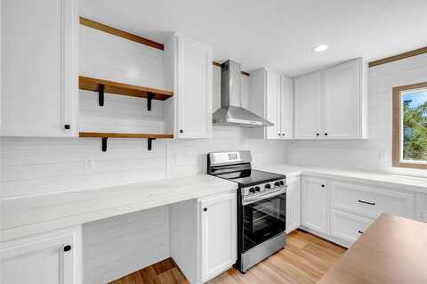 Julie Lane, Kingsland, TX 78639
