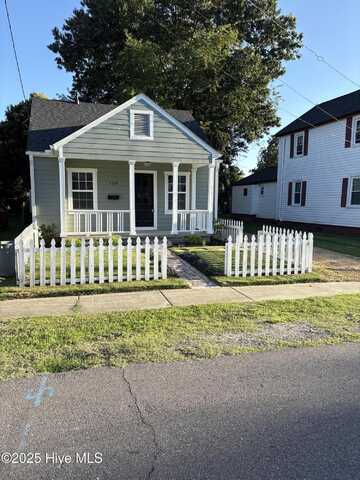 120 E Carteret Street, Edenton, NC 27932
