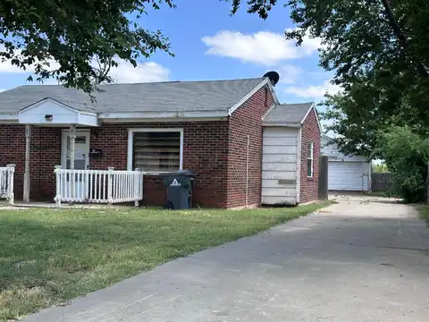 4613 SW 16TH Avenue, Amarillo, TX 79106