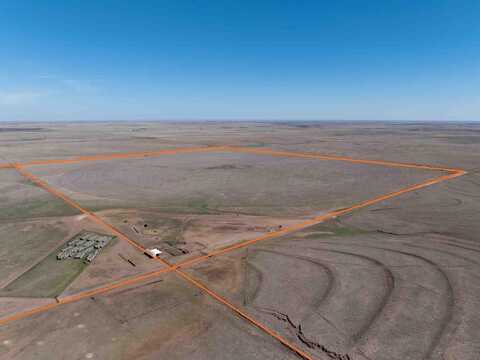 Bourquin Cattle 495 Ac, Follett, TX 79034