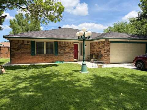 6814 BLACKSMITH Lane, Amarillo, TX 79109