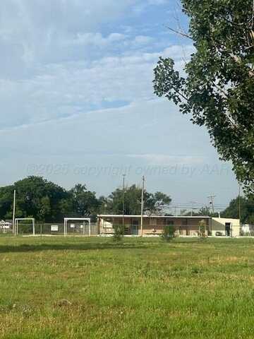 200 Collins and 3rd & Collins, Claude, TX 79019