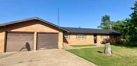 613 S Pearl Street, Stratford, TX 79084