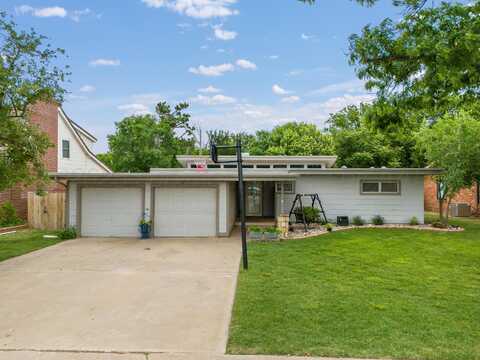 123 Bellaire Avenue, Dumas, TX 79029
