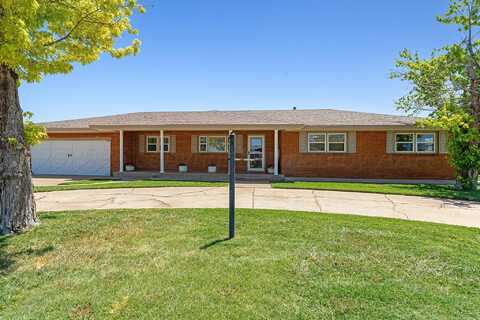 408 N Pash Avenue, Happy, TX 79042
