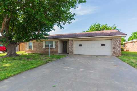 5621 GRANADA Drive, Amarillo, TX 79109