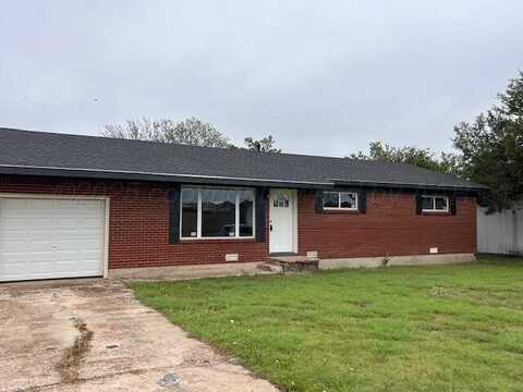 1705 S GRINNELL Street, Perryton, TX 79070