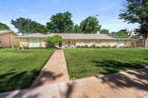 227 Ranger Street, Hereford, TX 79045