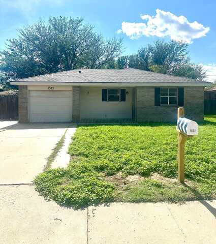 1022 HOLLY Lane, Canyon, TX 79015