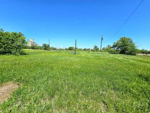516 & 520 W Elm Avenue, Pampa, TX 79065