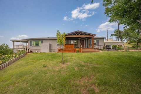 118 Crown Drive, Fritch, TX 79036