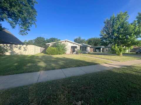 4520 CHISHOLM Trail, Amarillo, TX 79109