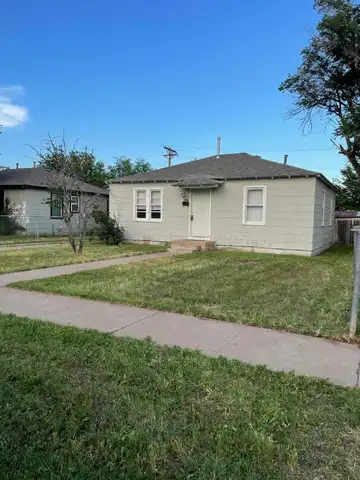 3817 S Van Buren Street, Amarillo, TX 79110
