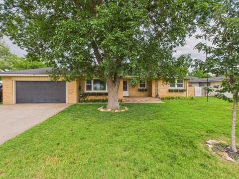 317 MORTON Avenue, Dumas, TX 79029