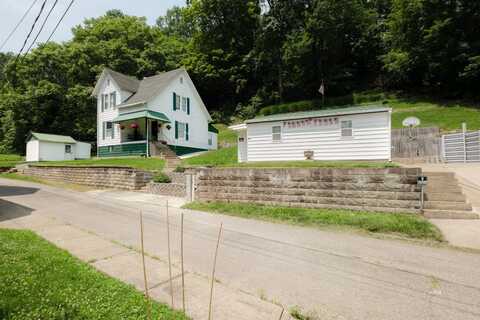 404 Fisher Street, Middleport, OH 45760