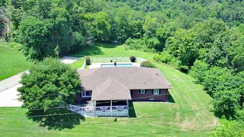 47 Holcomb Hill Rd, Gallipolis, OH 45631