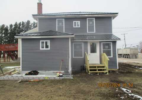 31 River Street, Chateaugay, NY 12920