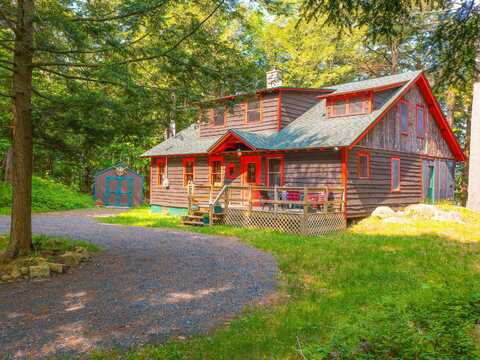 24 Hemlock Ledge Road, Tupper Lake, NY 12986