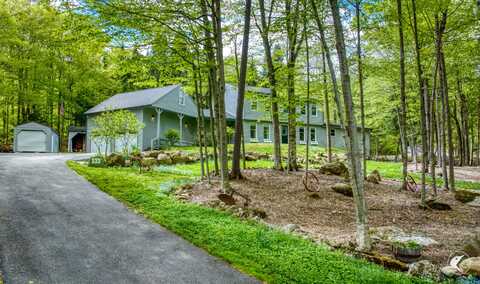 133 Whiteface Inn Lane, Lake Placid, NY 12946