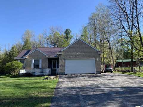 13 Brooks Bend Road, Plattsburgh, NY 12901