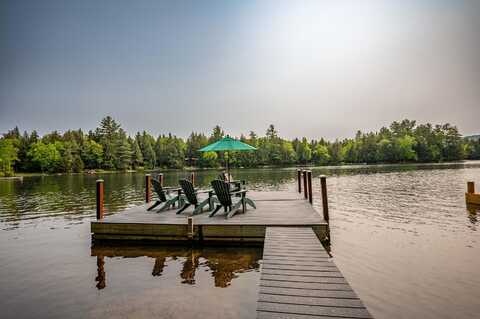 40 Eaton Outlet Way, Long Lake, NY 12847