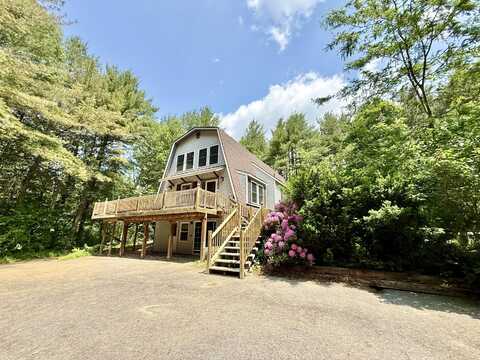 15 Oakdale Drive, Peru, NY 12972
