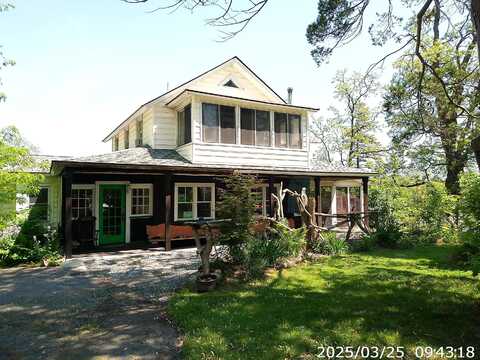 6528 Main Street, Westport, NY 12993