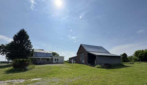 391 Gilbert Road, Mooers, NY 12958