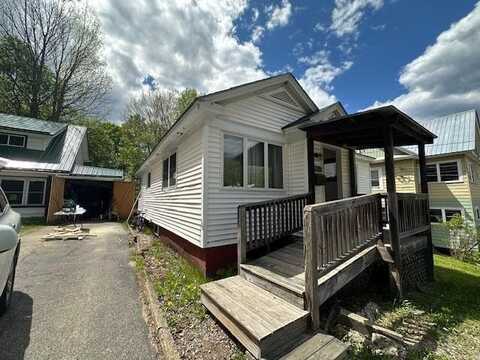 23 Winona Avenue, Saranac Lake, NY 12983